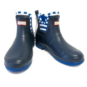 New Hunter boots. Size 13 kids